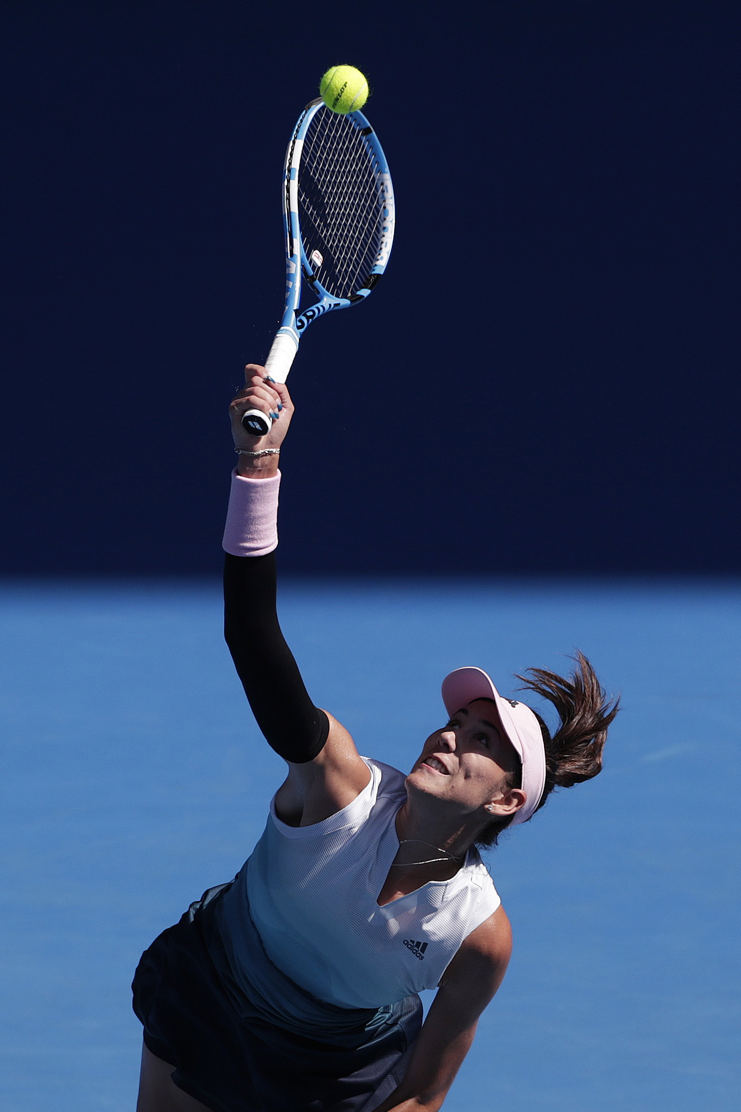 彰显了他个 彰显了他个